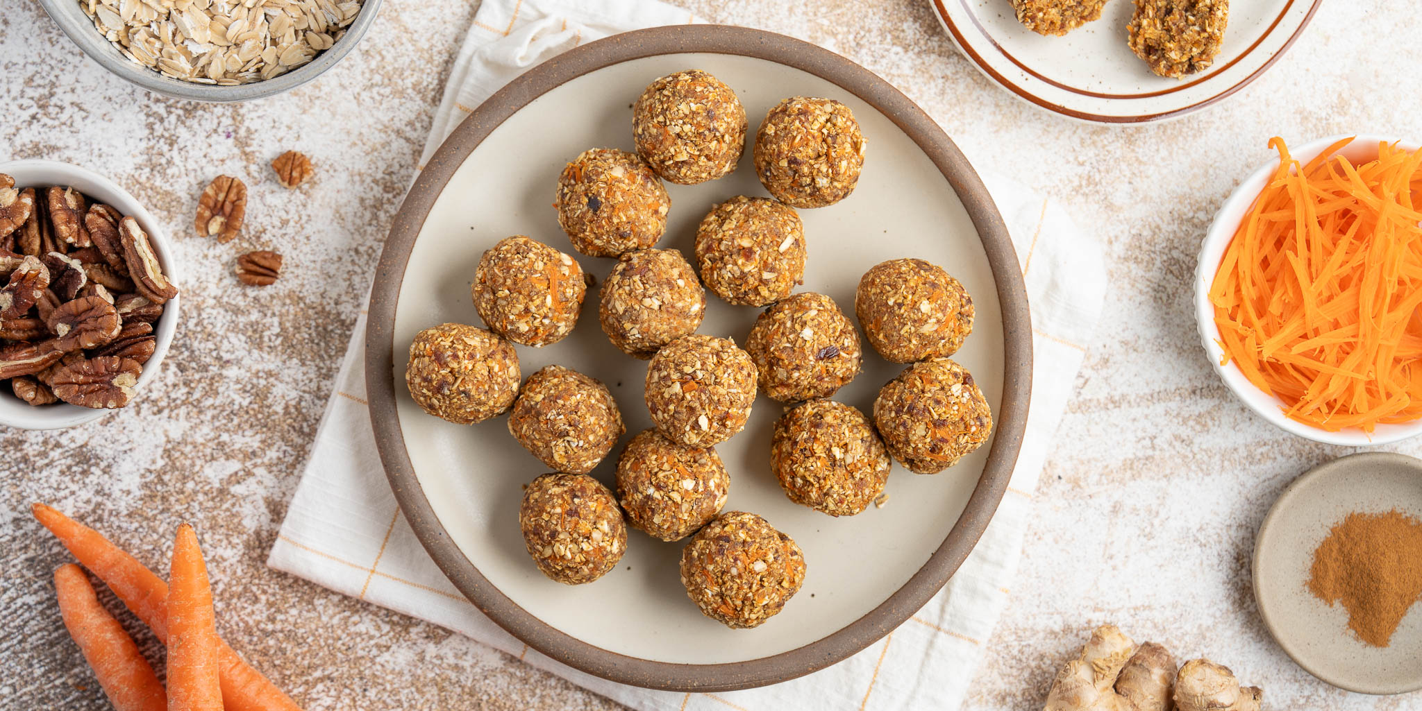 Carrot Cake Energy Bites